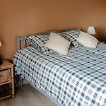 Tatil Evi Terre - 1-4 Pers, A 20 Mins De Vulcania Et Du Puy-de-dome, 35 Mins Du Sancy